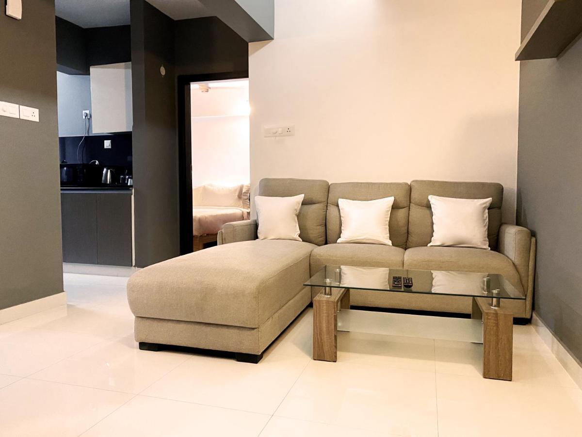Transit Suites By Grandwest Nedumbassery Exteriör bild